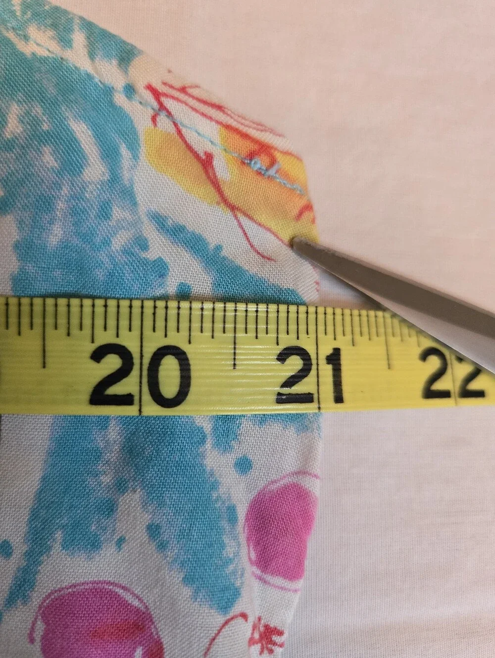 Vintage 90s Sleeveless Button-Front Top with Citrus Print - Picture 10 of 12